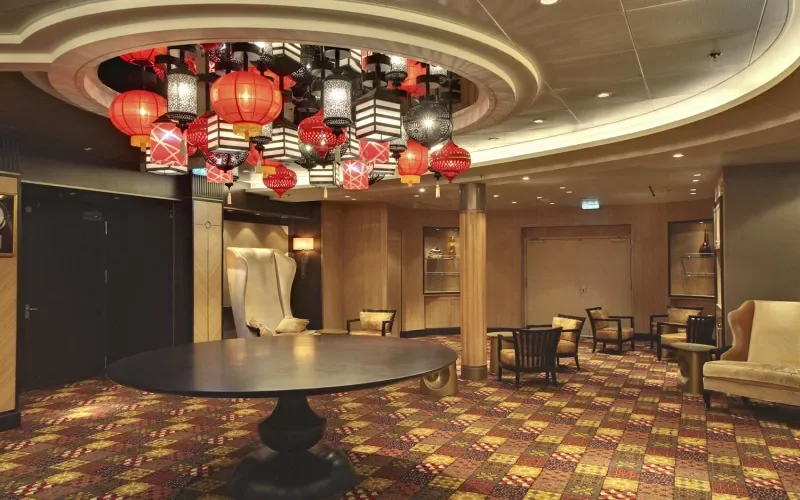Основной ресторан  Лайнера Allure of the Seas