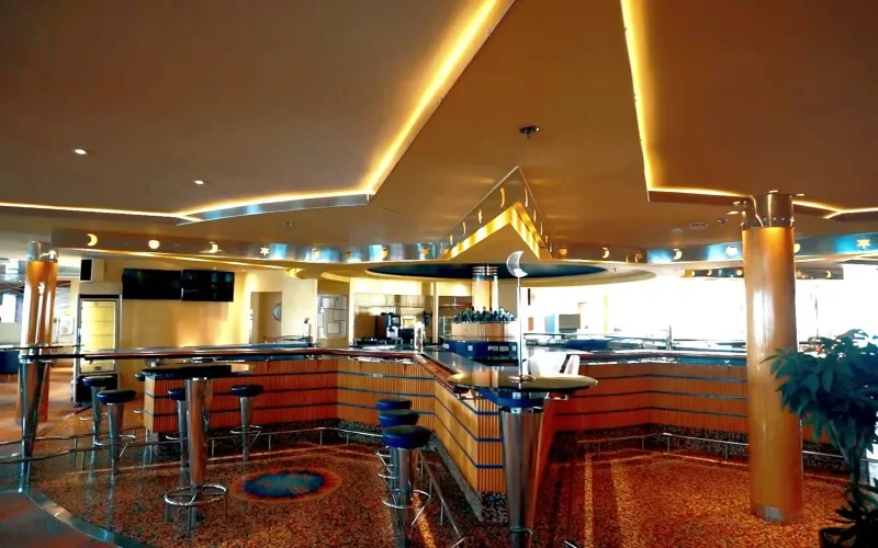 Бар Astoria Grande Лайнера Astoria Grande