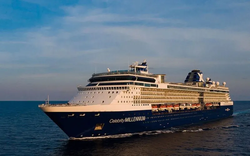 Лайнер Celebrity Millennium