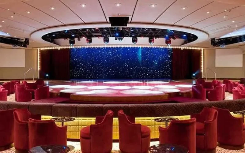 Лайнер Crystal Serenity