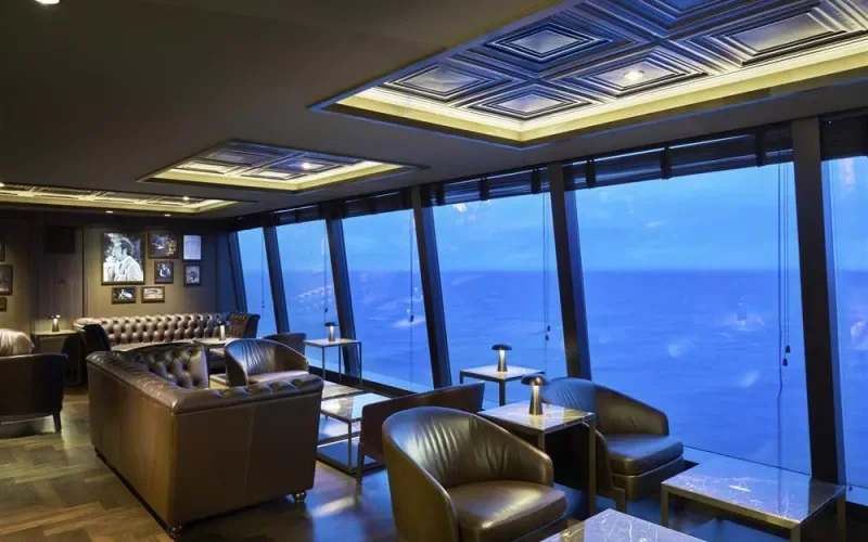 Malt Whisky Bar Лайнера Explora II