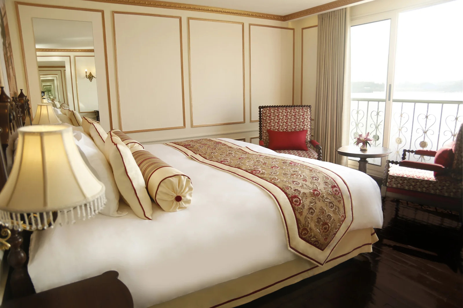 Люкс Colonial Теплохода Ganges Voyager I