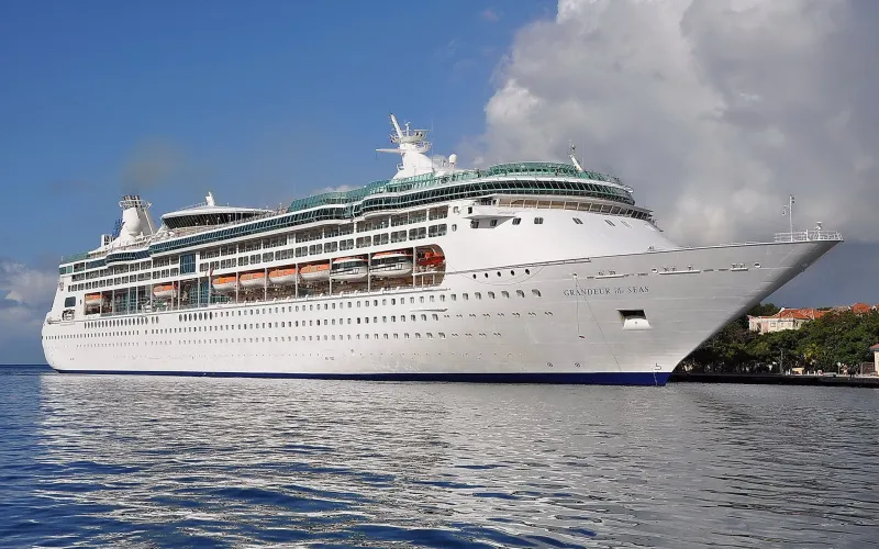 Лайнер Grandeur of the Seas