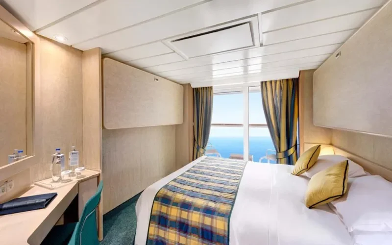 Внешняя каюта с балконом Лайнера MSC Armonia
