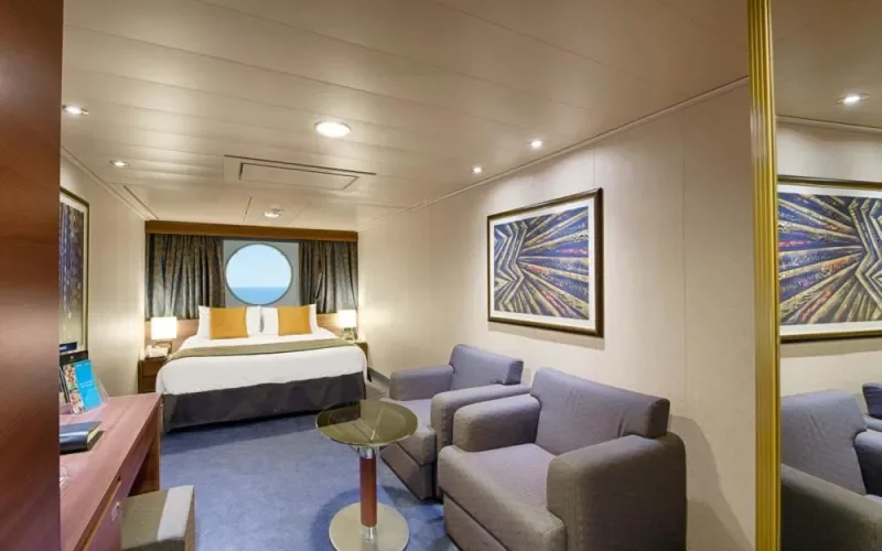 Внешняя каюта с окном Лайнера MSC Divina