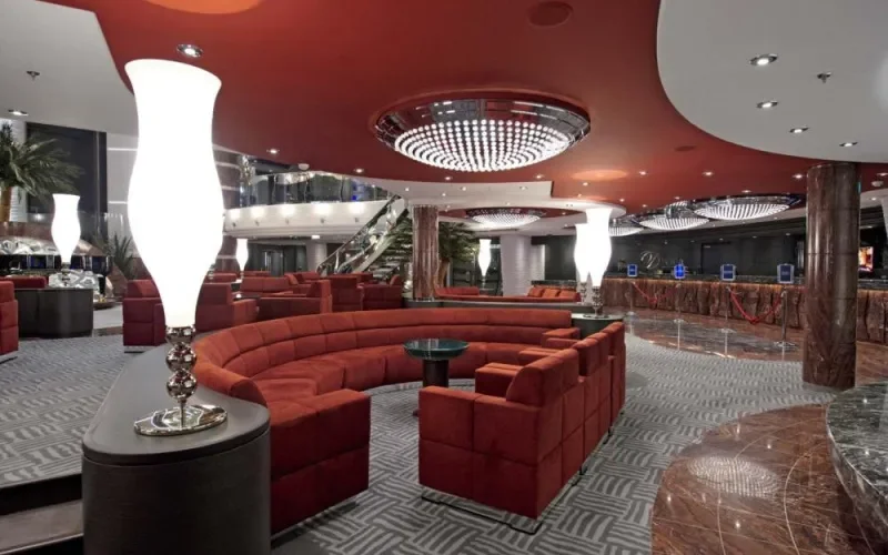 Ресепшн Лайнера MSC Divina