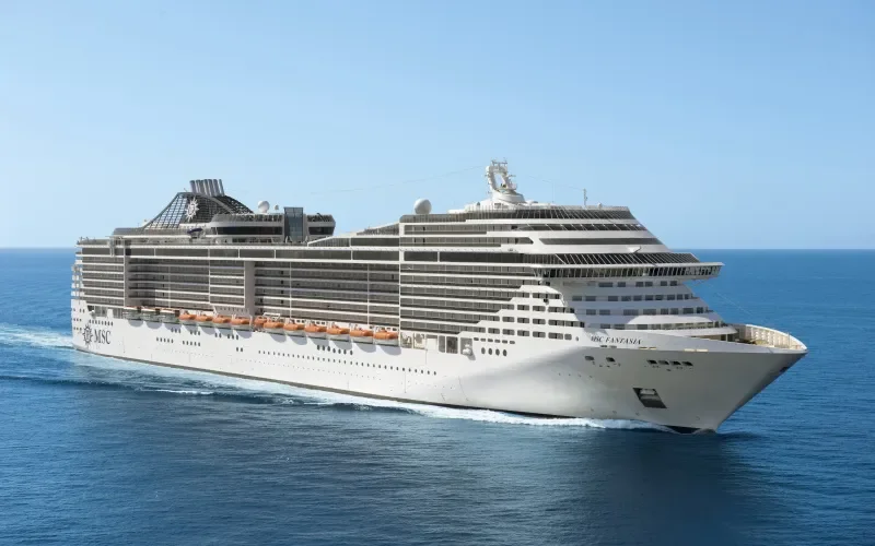 Лайнер MSC Fantasia