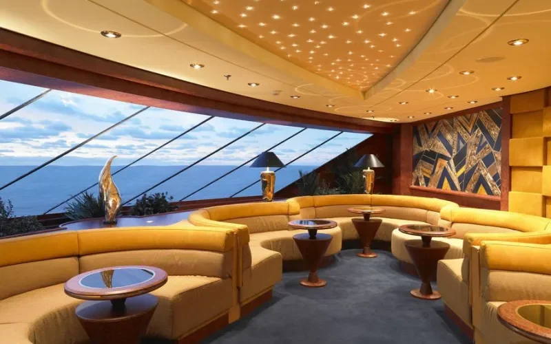 Гостиная Яхт-клуба Yacht Club Area Лайнера MSC Fantasia