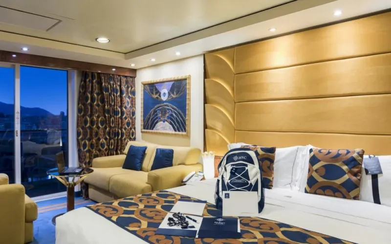 Сьют Delux MSC Yacht Club Лайнера MSC Fantasia