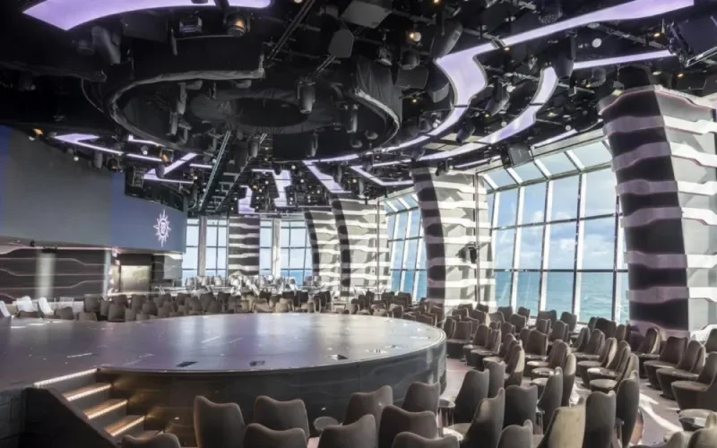 Лаундж Carousel Lounge Лайнера MSC Grandiosa