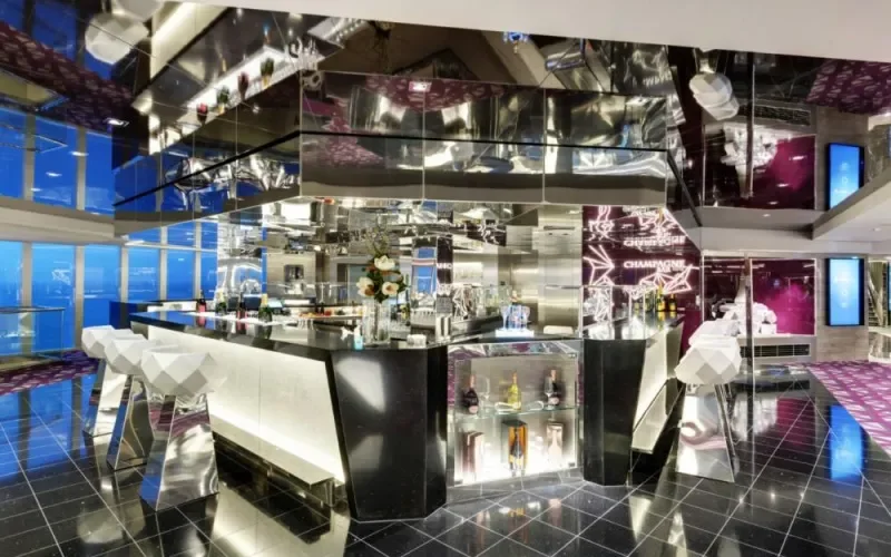Бар Champagne Bar Лайнера MSC Grandiosa