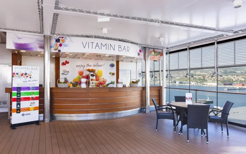 Витаминный бар Лайнера MSC Lirica