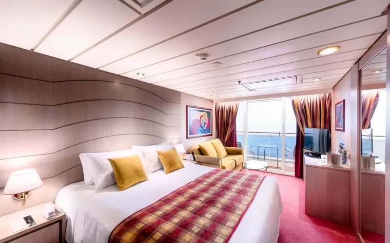Сьют с балконом  Лайнера MSC Lirica