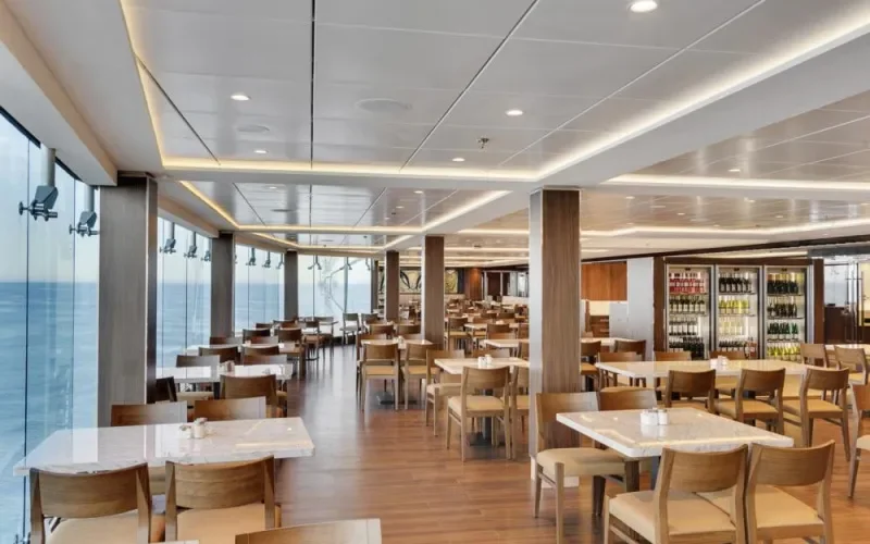 Ресторан шведский стол Лайнера MSC Meraviglia