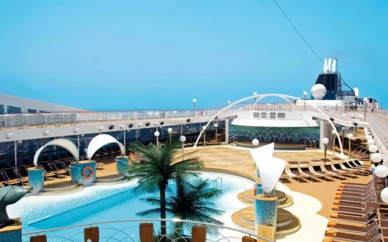 Открытая палуба Лайнера MSC Musica