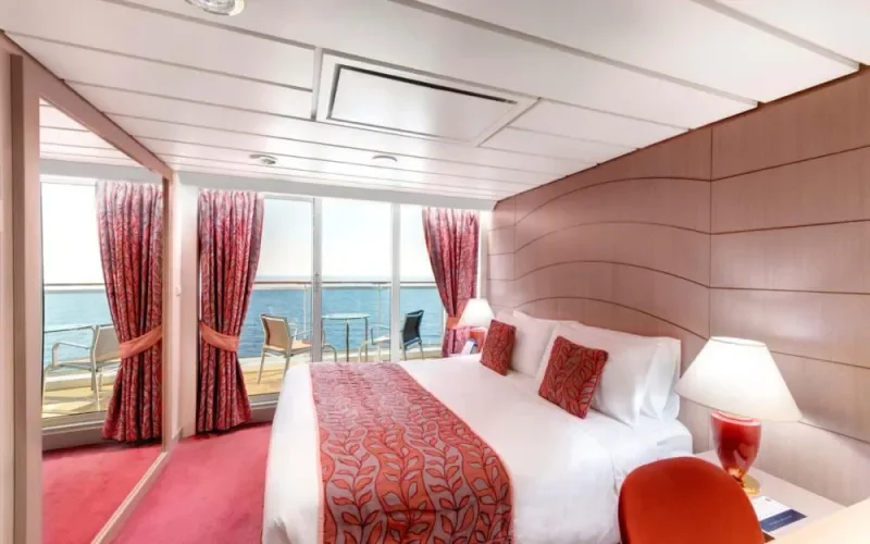 Каюта с балконом Лайнера MSC Opera