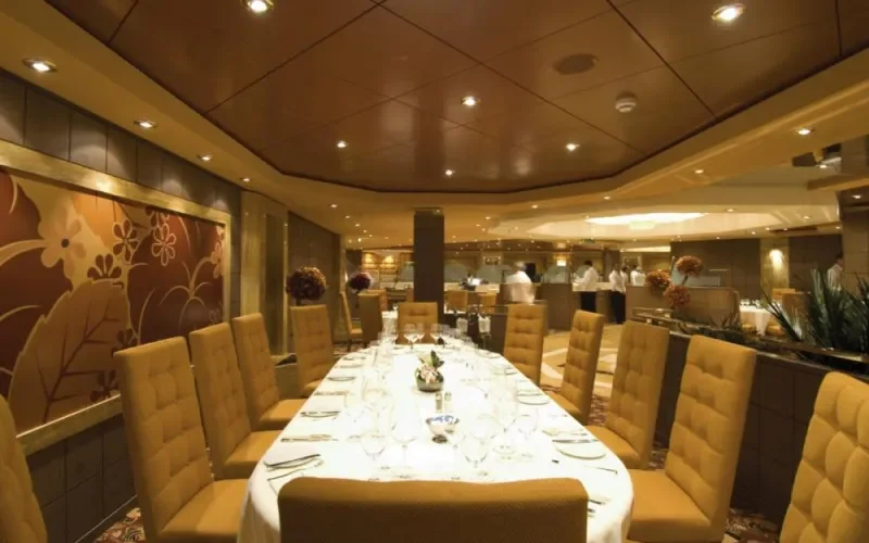 Основной ресторан L'Ibiscus Лайнера MSC Orchestra