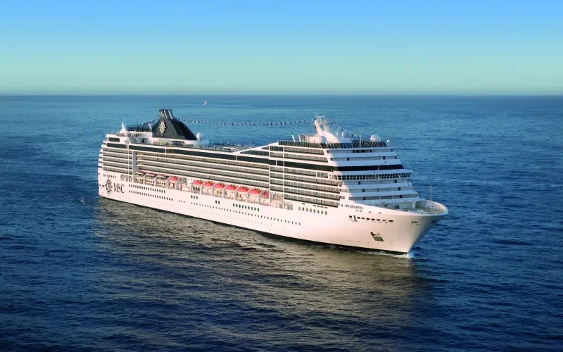 Лайнер MSC Poesia