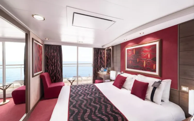 Внешняя каюта с балконом Лайнера MSC Poesia