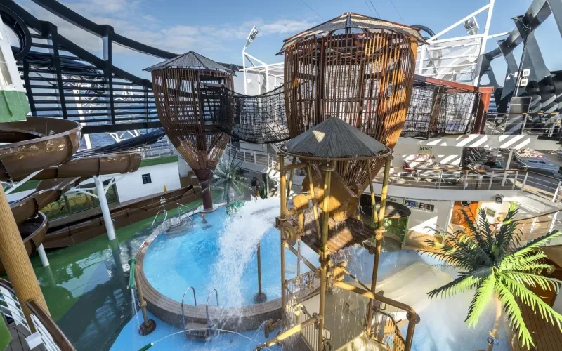 Мост Bridge of Sighs Лайнера MSC Seaside