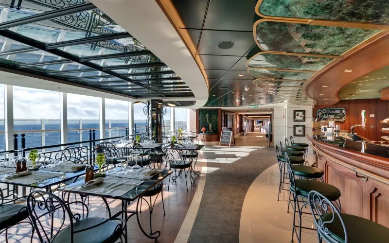 Лаундж Haven Lounge Лайнера MSC Seaside