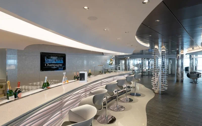 Бар Champagne Bar Лайнера MSC Seaview