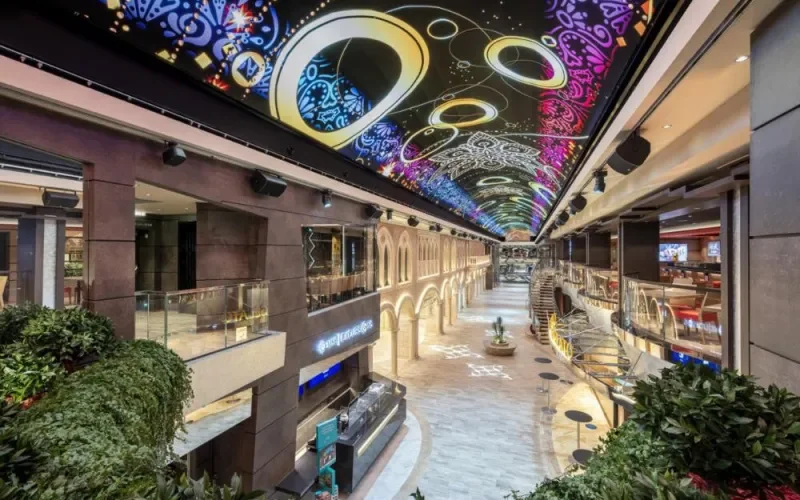 Променад Лайнера MSC Virtuosa