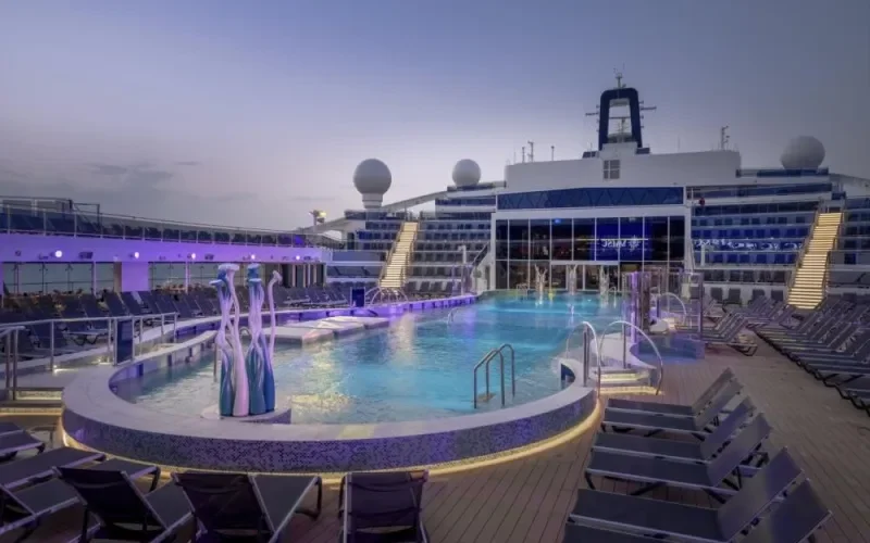 Бассейн La Plage Лайнера MSC World America