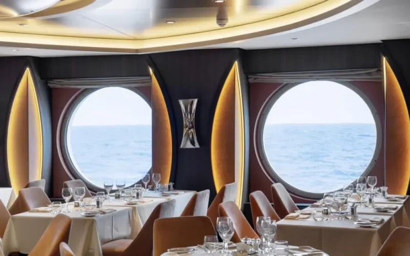 Основной ресторан Лайнера MSC World America