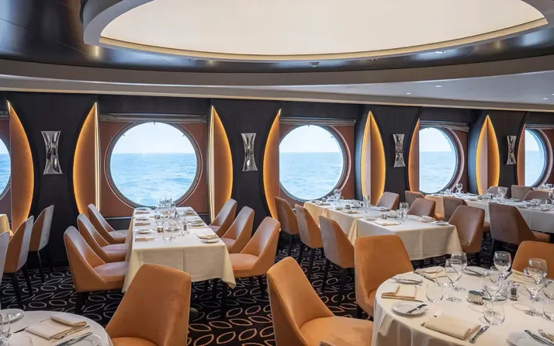 Ресторан La Foglia Лайнера MSC World Asia