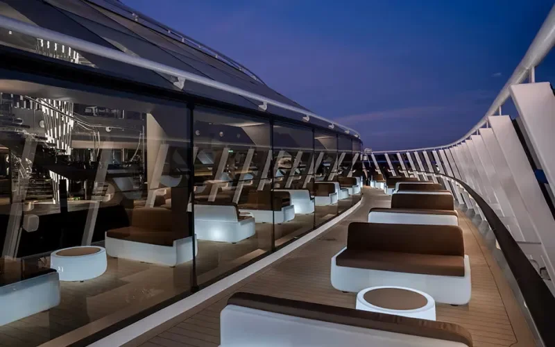 Top Sail лаунж Лайнера MSC World Asia