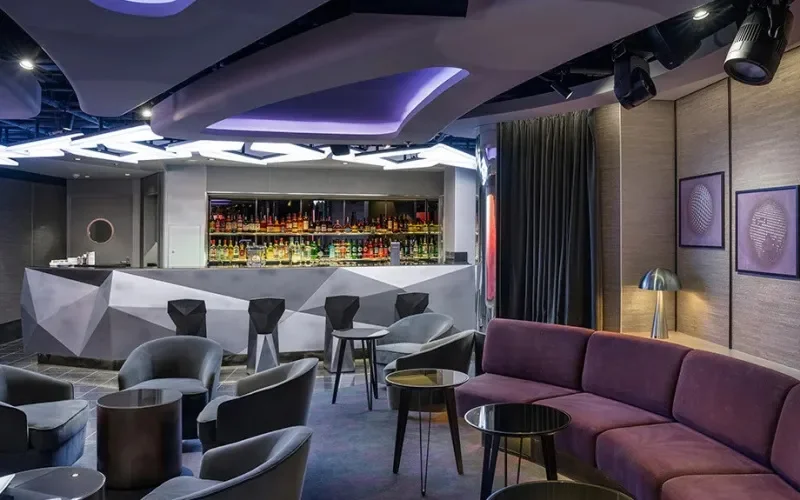 Бар TV Studio Лайнера MSC World Asia