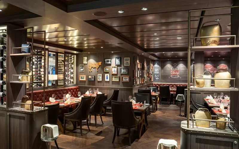 Ресторан Butcher's Cut Лайнера MSC World Asia