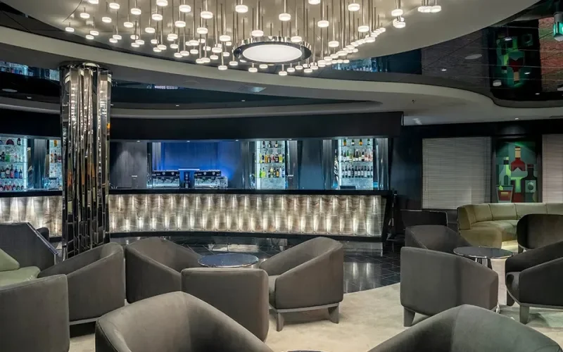 Бар Dolce Vita  Лайнера MSC World Asia