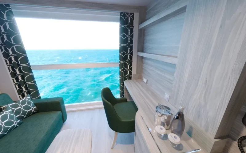 Двухместная каюта с окном увеличенной площади Лайнера MSC World Europa