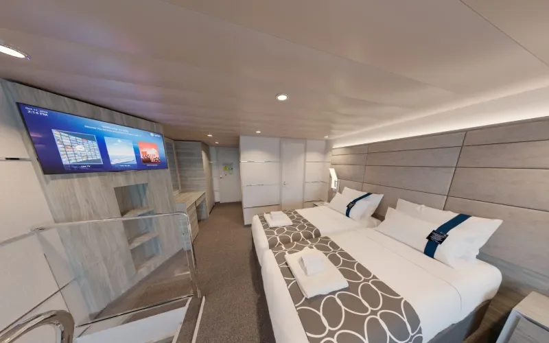 Двухуровневый сьют  Лайнера MSC World Europa
