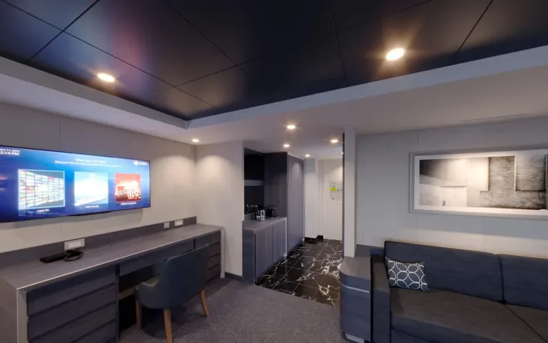 Сьют Royal Yacht Club Лайнера MSC World Europa
