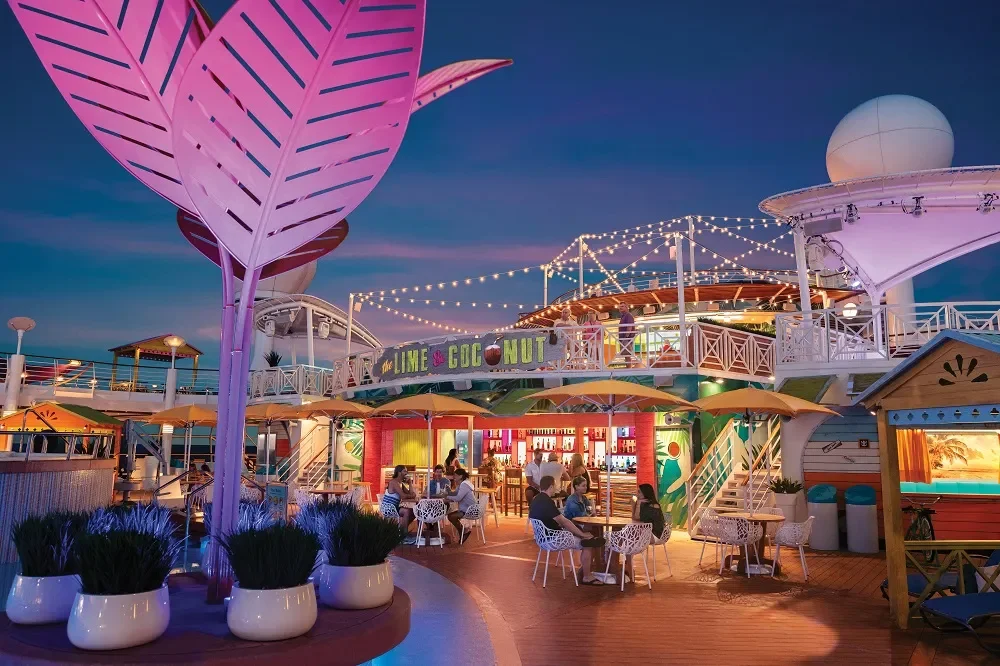 Бар Теплохода Navigator of the Seas (Русскоязычные круизы)