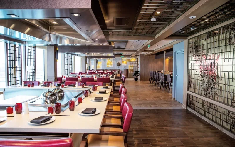 Японский ресторан Teppanyaki Лайнера Odyssey of the Seas