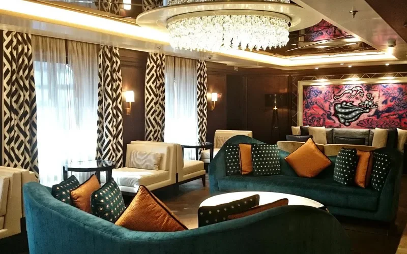 Лайнера Seven Seas Explorer