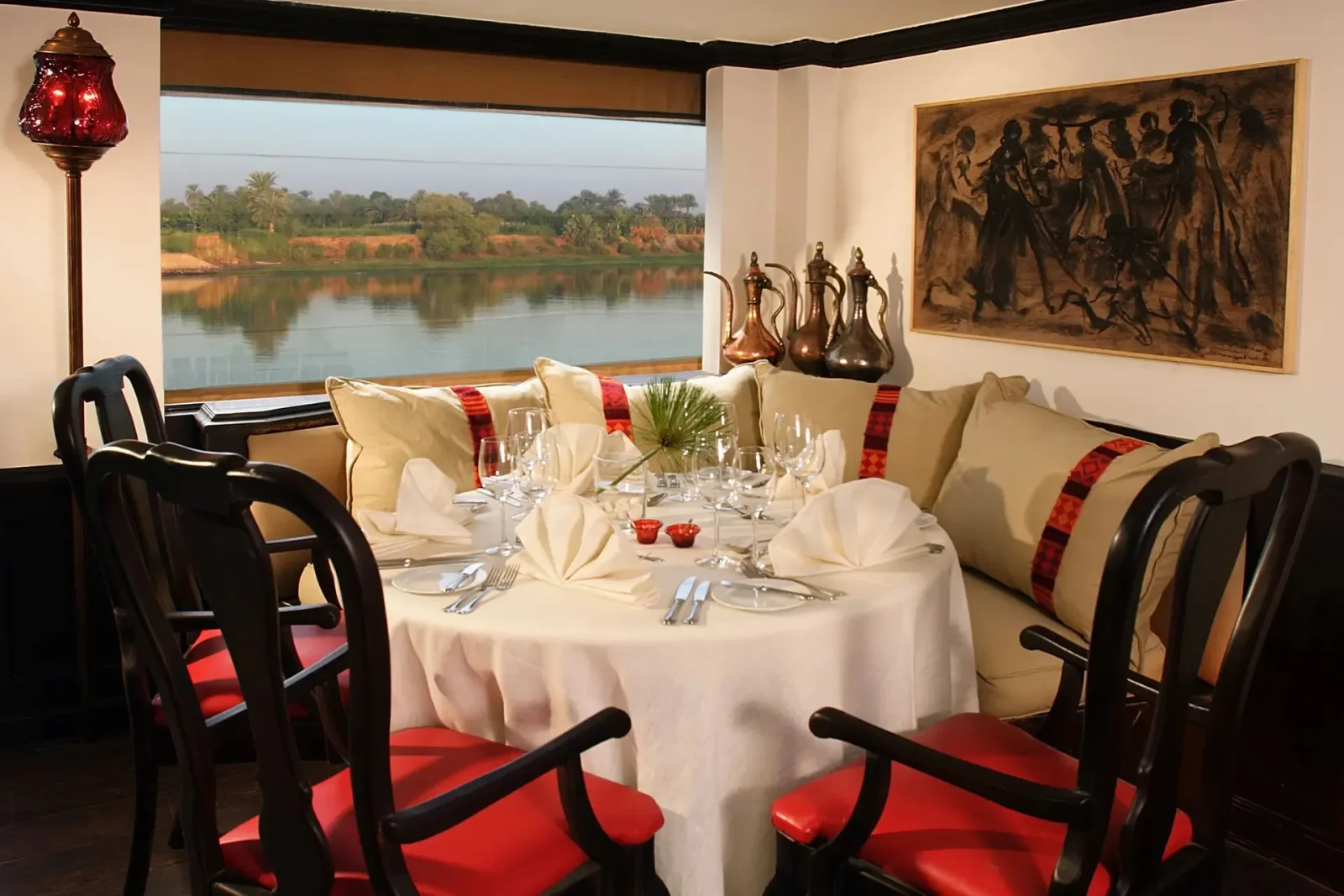 Ресторан Теплохода Sunctuary Sun Boat III
