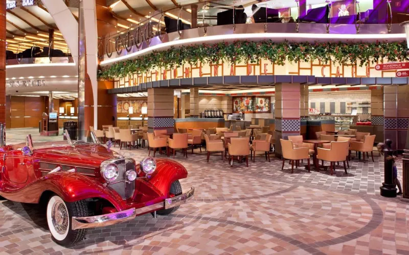 Кафе Лайнера Symphony of the Seas