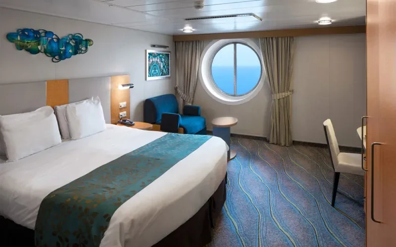 Каюта с окном Лайнера Utopia Of The Seas