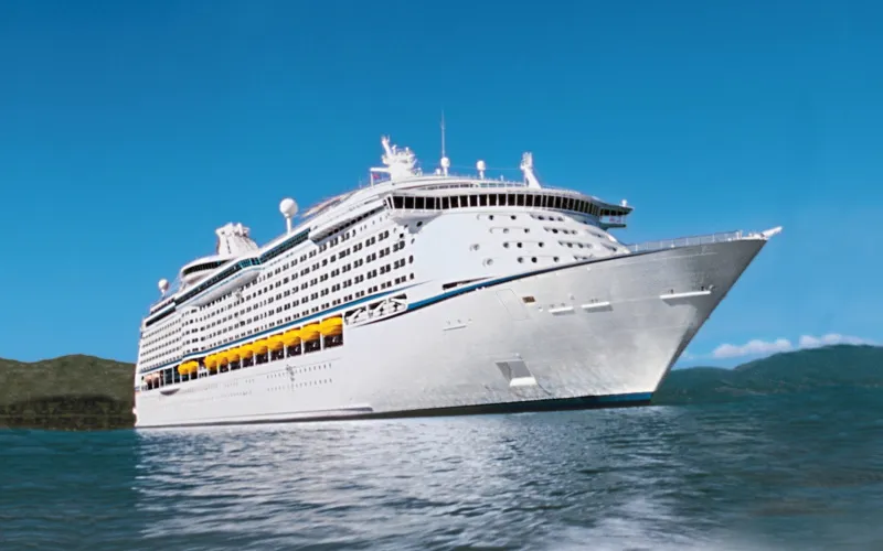 Лайнер Voyager of the Seas